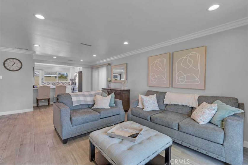 Cerritos single-story house