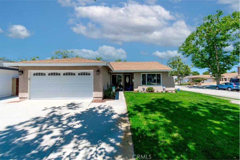 Cerritos single-story house