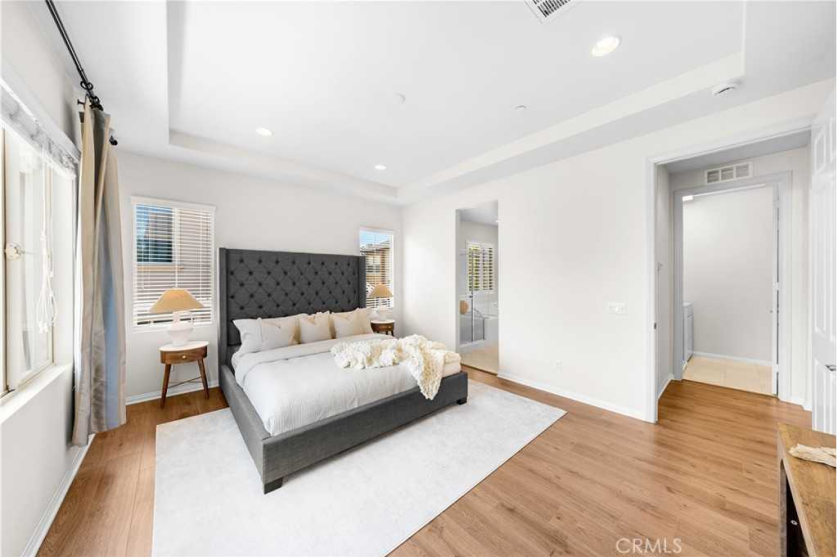 Detached Condo in Irvine