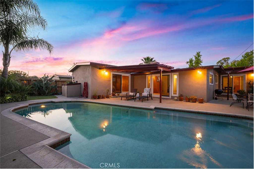 Long Beach home values