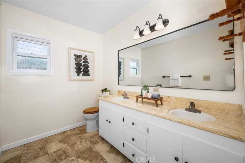 Long Beach home values