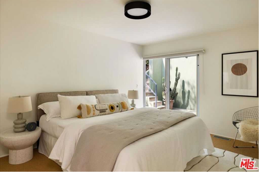 Buy a home in Franklin Hills