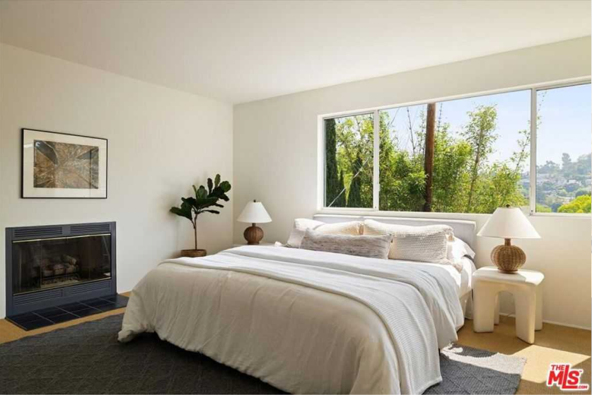 Buy a home in Franklin Hills